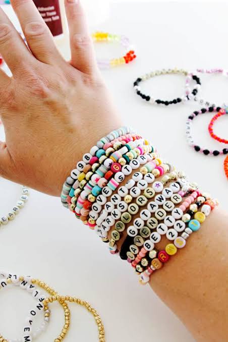 Friendship Bracelet Making